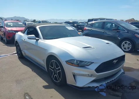 2018 Ford Mustang Ecoboost Premium z USA, uszkodzony, nr VIN 1FATP8UH6J5110357
